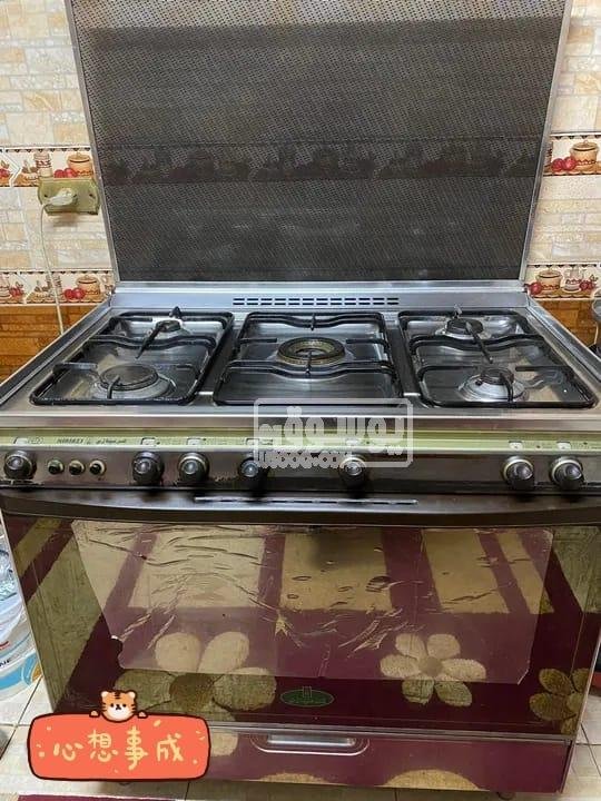 بوتجاز كريازى مستعمل بحالة ممتازة للبيع فى القاهرة