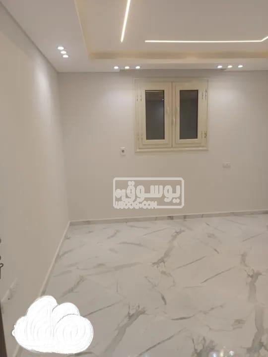 شقة للايجار تشطيب الترا لوكس اول سكن فى فيصل