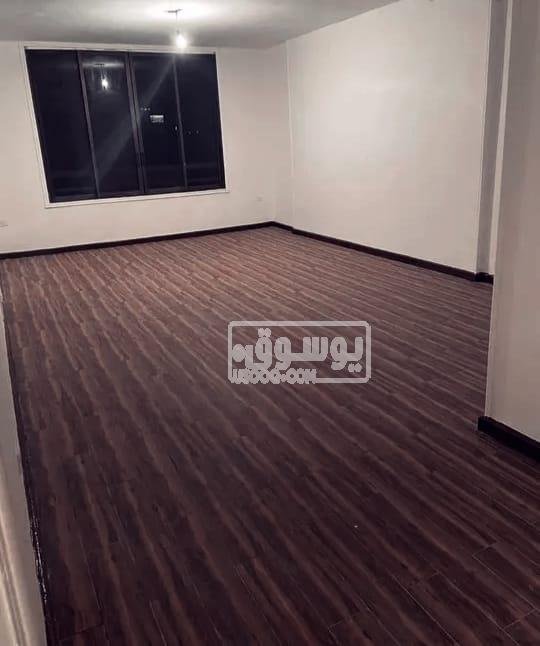 فى شارع فيصل الرئيسى مكتب للايجار تشطيب لوكس