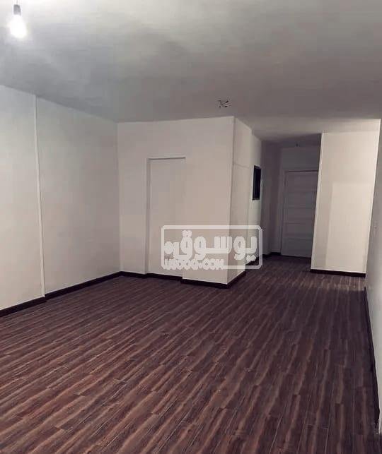 فى شارع فيصل الرئيسى مكتب للايجار تشطيب لوكس