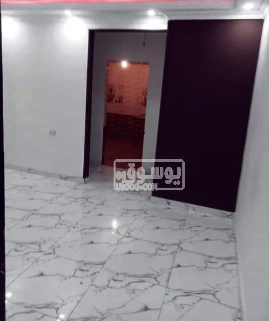 شقة للايجار دور خامس 165 متر متشطبة فى فيصل