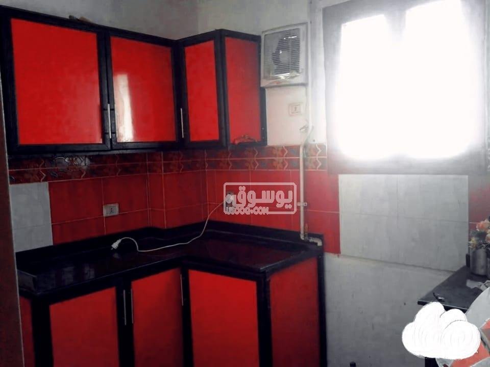 شقة للايجار مكيفة وبها مطبخ فى مدينة نصر
