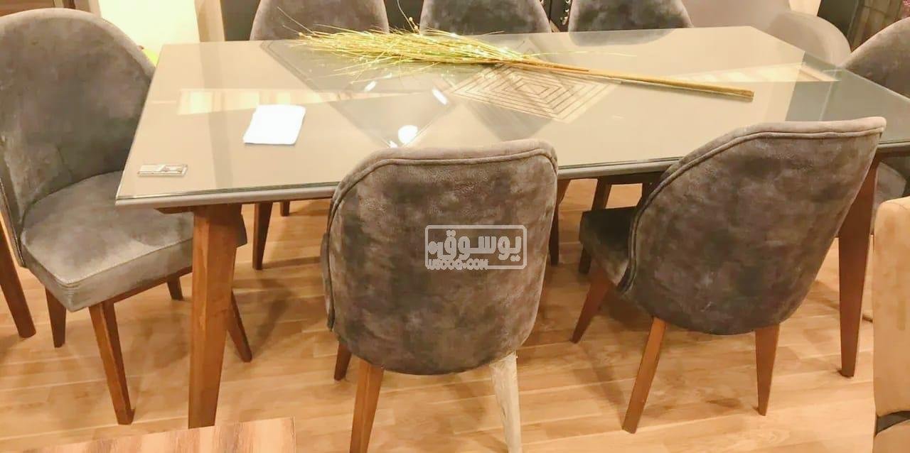 سفرة وبوفية للبيع استخدام شهر فى حدايق الاهرام بالجيزة