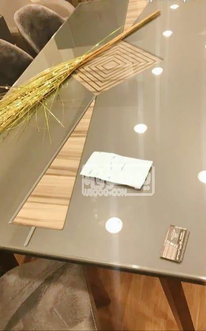 سفرة وبوفية للبيع استخدام شهر فى حدايق الاهرام بالجيزة