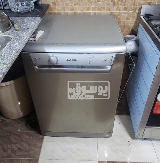 غسالة اطباق ارستون استخدام خفيف تعتبر جيدة فى المعادى