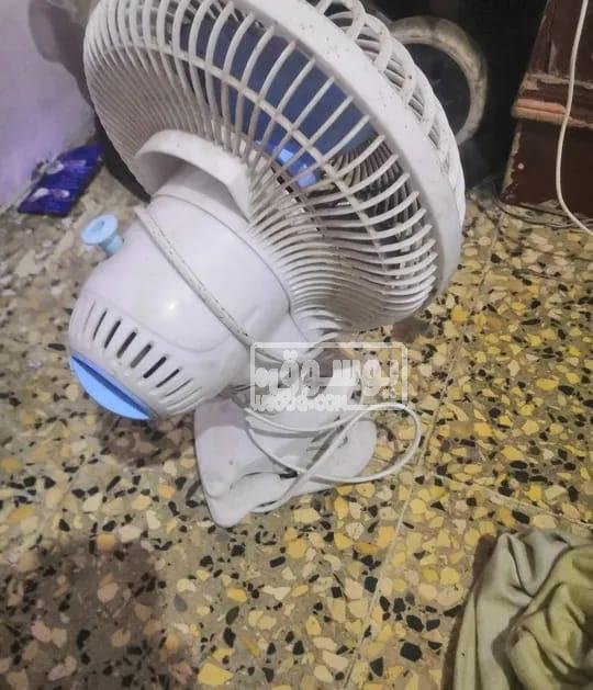 مروحة مكتب مستعملة بحالة ممتازة للبيع فى القاهرة