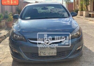 سيارة اوبل استرا موديل2013 برخصة سارية للبيع فى العبور WhatsApp-Image-2023-04-20-at-9.51.20-PM