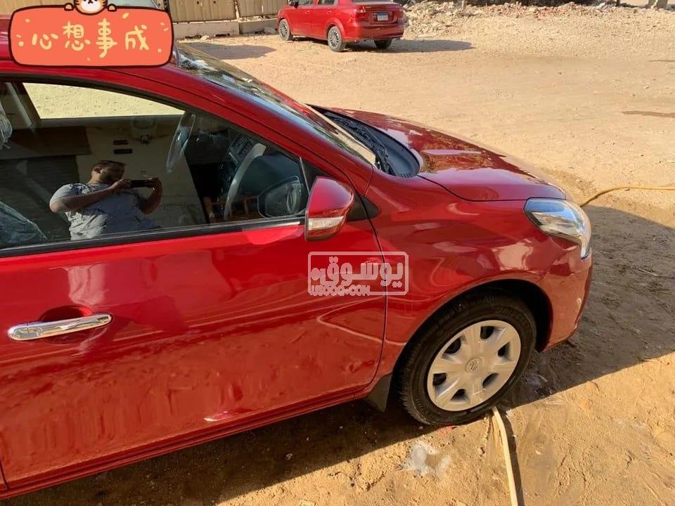 سيارة نيسان صنى اخر موديل للبيع فى حلوان بالقاهرة