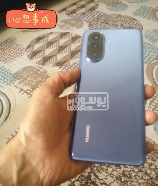 موبايل للبيع بشكل سريع هواوى نوفا Y70 استخدام اربع شهور