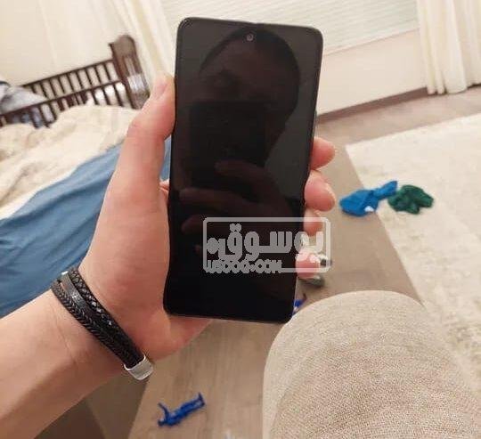 موبايل جلاكسى A53 5G استخدام اسابيع بحالة ممتازة