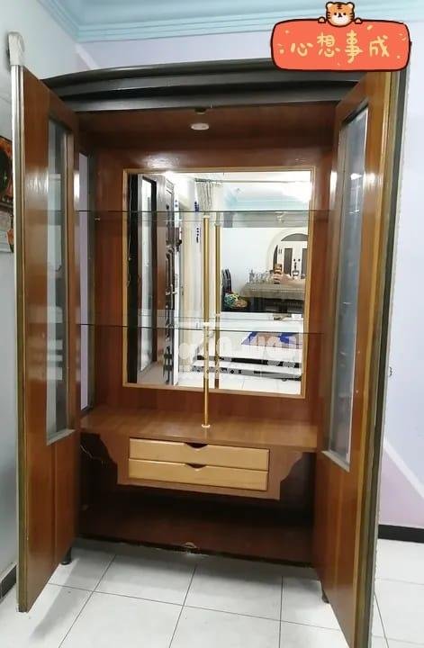 اوضة سفرة كاملة للبيع مستعملة بحالة ممتازة