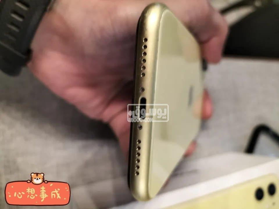 ايفون 11 بطارية 81% مغير شاشة gx اصلية للبيع فى القاهرة