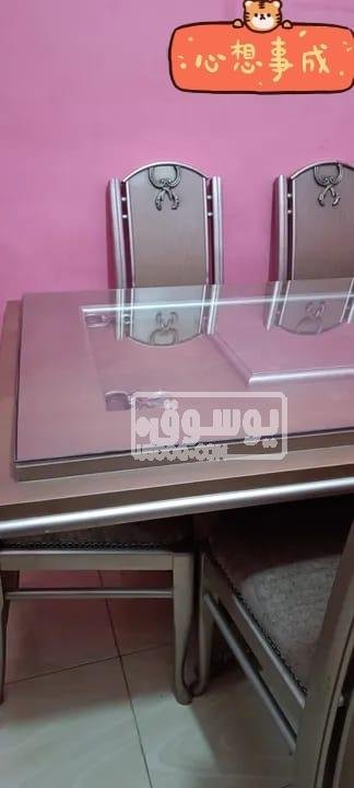 اوضة سفرة للبيع كاملة زان بحالة ممتازة فى عين شمس