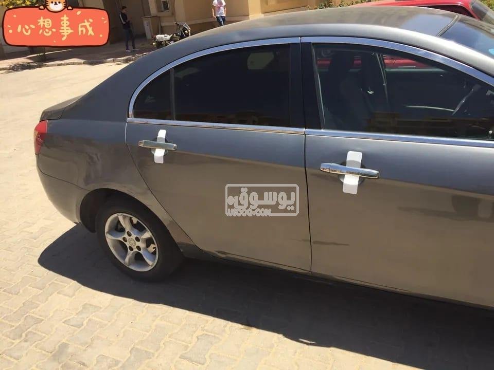 سيارة جيلى موديل 2013 برخصة لمدة سنة ونص فبريكا بالكامل للبيع