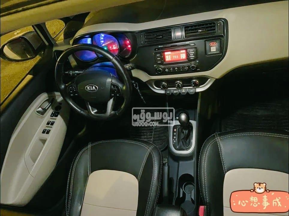 سيارة للبيع كيا ريو اوتوماتيك بفتحة سقف فى مصر الجديدة