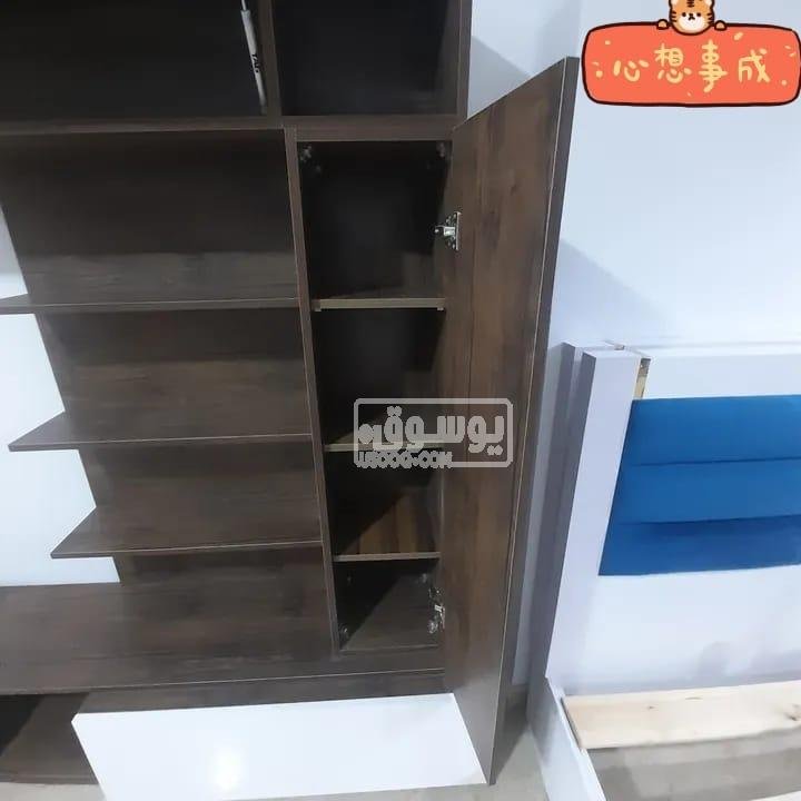 مكتبة ليفينج للبيع جديدة مودرن فى المقطم بالقاهرة