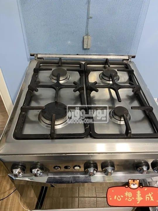 بوتجاز مستعمل بحالة ممتازة يونيفرسال للبيع فى عين شمس