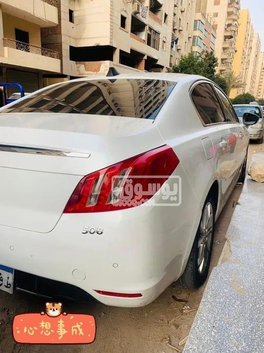 سيارة للبيع فى شيراتون بالقاهرة بيجو موديل 2014