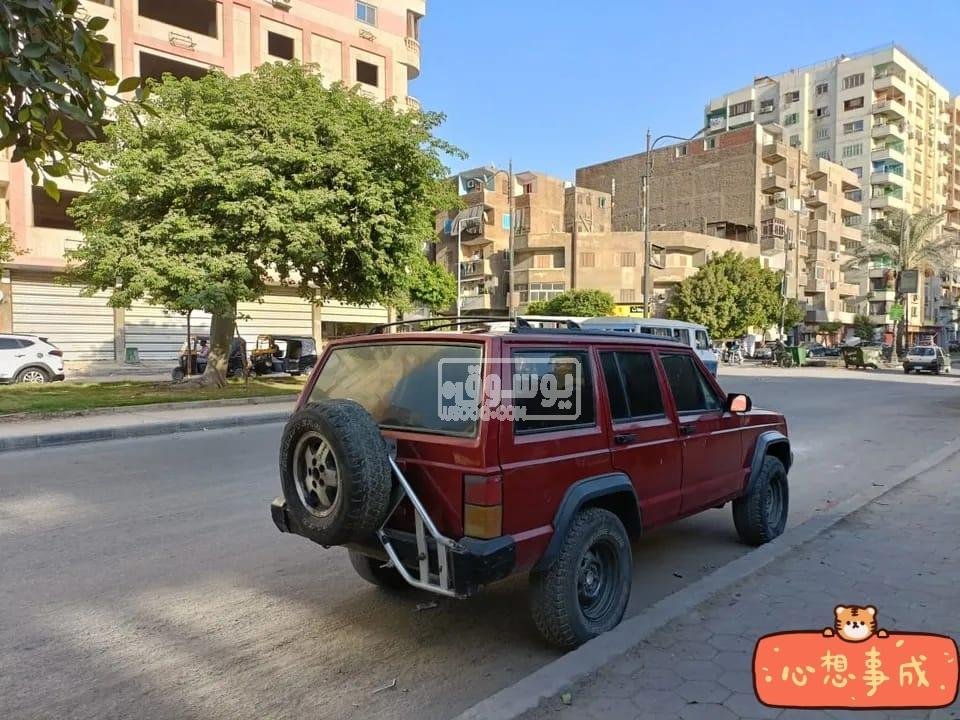 سيارة جيب موديل 1996 يدوى رخصة سارية سنة للبيع فى حلوان