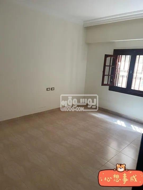 شقة للايجار كبيرة 220 متر تشطيب سوبر لوكس فى المقطم بالقاهرة