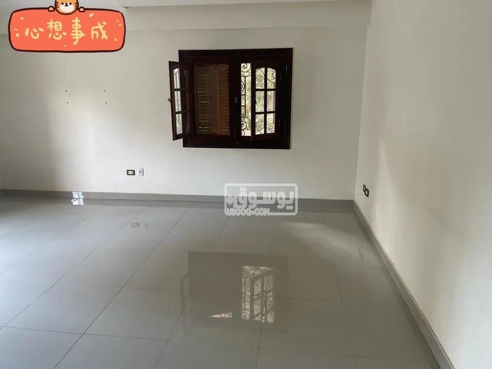 شقة للايجار كبيرة 220 متر تشطيب سوبر لوكس فى المقطم بالقاهرة