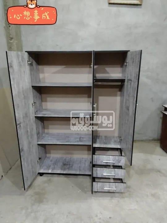 دولاب للبيع بسعر بسيط بخامة عالية فى المهندسين متاح الشحن