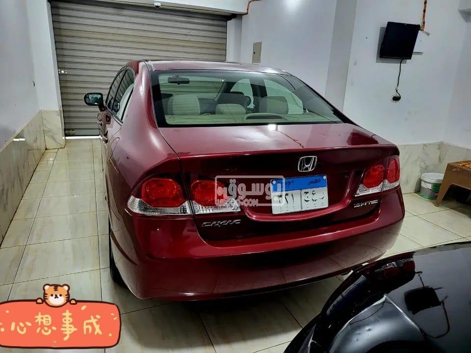 سيارة هوندا سيفيك اوتوماتيك بمواصفات يابانية للبيع فى مدينتى