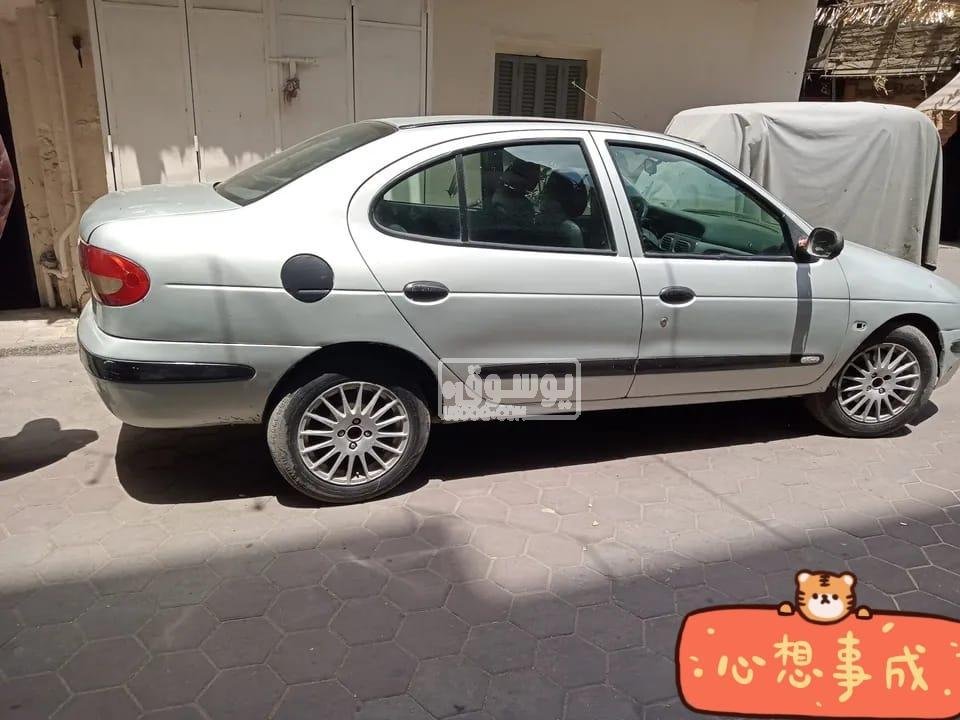 سيارة رينو ميجان موديل 2000 للبيع فى المرج بالقاهرة