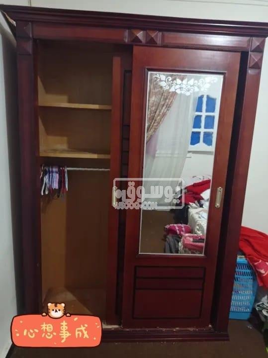 دولاب مستعمل بحالة جيدة للبيع فى الصحفيين بالجيزة