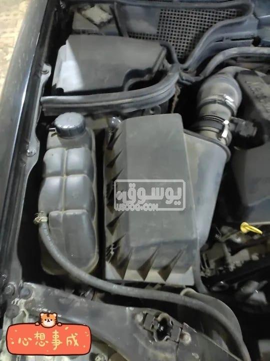 سيارة مرسيدس موديل 1999 بفتحة سقف بحالة جيدة للبيع بالقاهرة