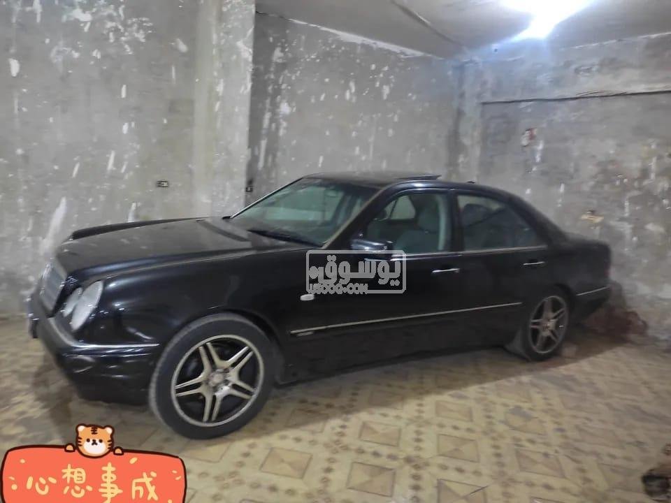 سيارة مرسيدس موديل 1999 بفتحة سقف بحالة جيدة للبيع بالقاهرة