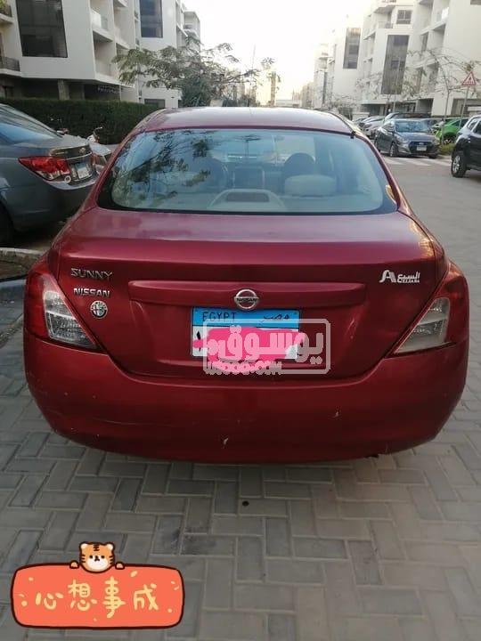 سيارة نيسان اوتوماتيك بحالة ممتازة سرعة البيع لدواعى السفر