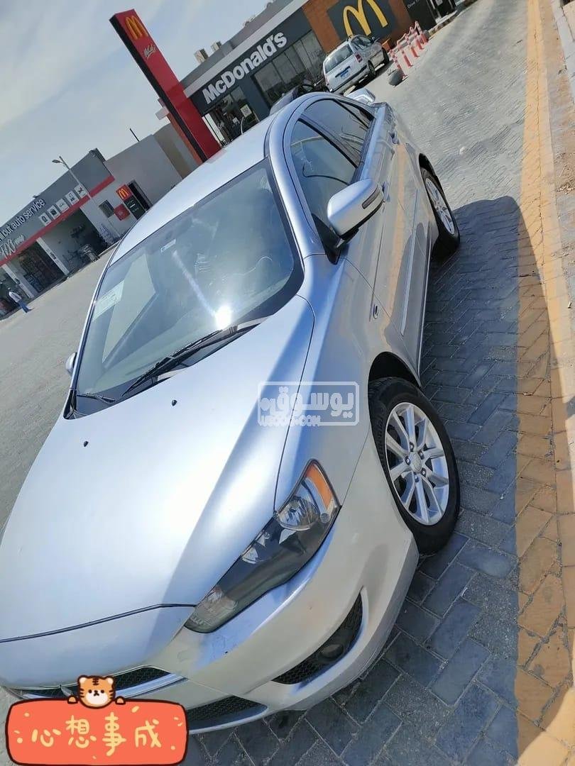 سيارة للبيع ميتسوبيشى موديل 2016 عداد 81 الف كم بالقاهرة