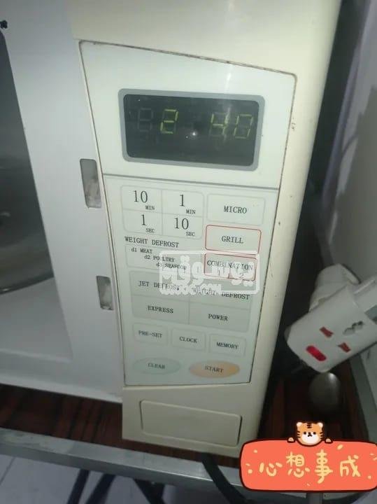 ميكروويف ونسا مستعمل بحالة ممتازة للبيع فى مدينتى