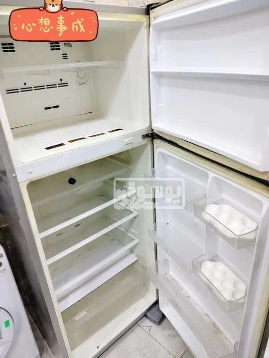 تلاجة زانوسى بحالة ممتازة توفروست شحن شركة ضمان 6 شهور