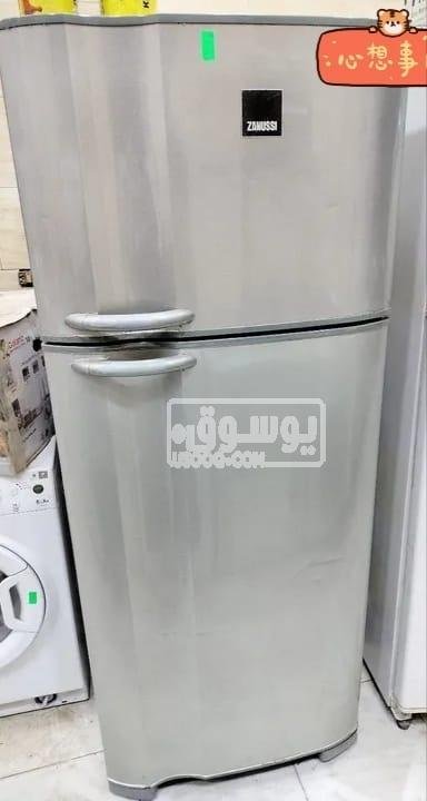 تلاجة زانوسى بحالة ممتازة توفروست شحن شركة ضمان 6 شهور