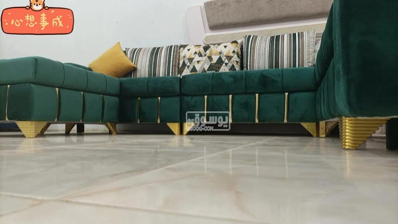 ليفينج للبيع مودرن باعلى جودة فى الزمالك متاح الشحن