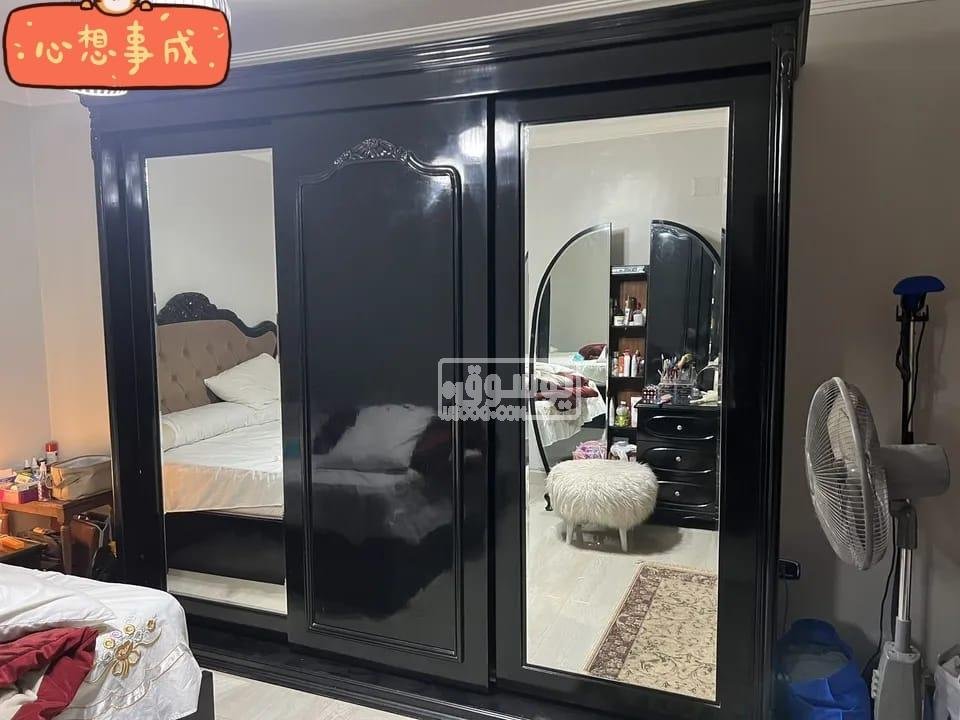 اوضة نوم ماستر كاملة للبيع بحالة ممتازة فى حدايق الاهرام