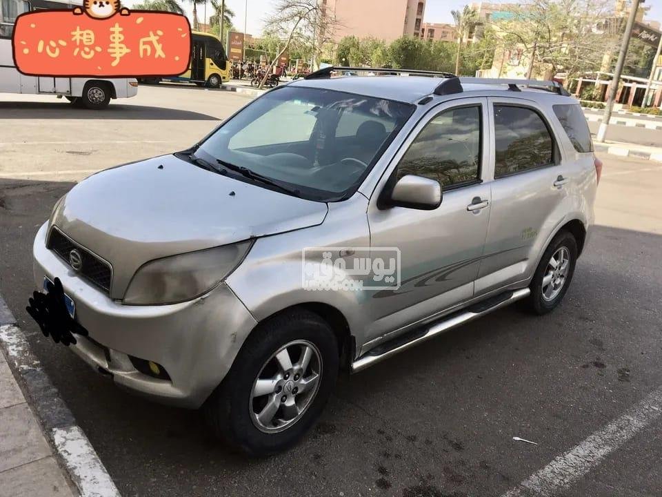 سيارة دايهاتسو جراند تيريوس موديل 2009 كبيرة عائلية للبيع