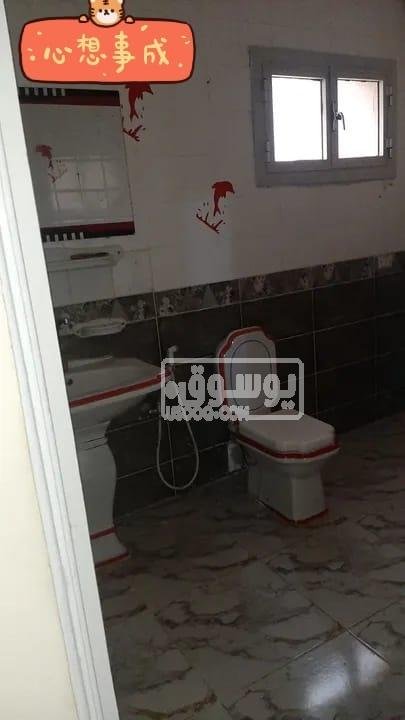 شقة للايجار فيها غاز بالحى 11 فى اكتوبر