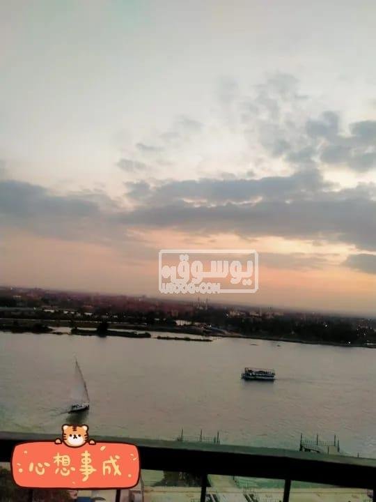 شقة للايجار مفروشة فى موقع ممز فيو النيل فى المعادى