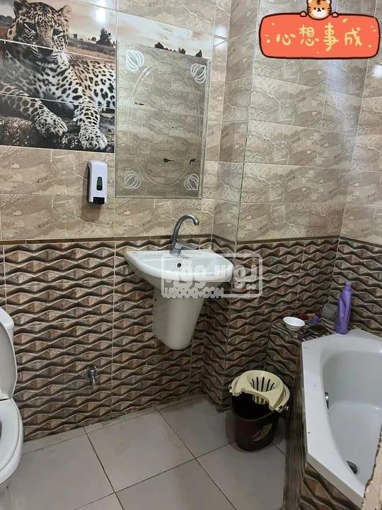 شقة للايجار مفروشة بها تكييف فى الطالبية فيصل