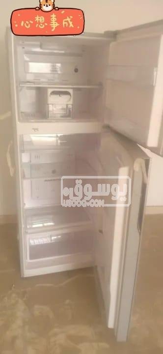 تلاجة وايت ريل استخدام خفيف بحالتها الجديدة للبيع فى القاهرة