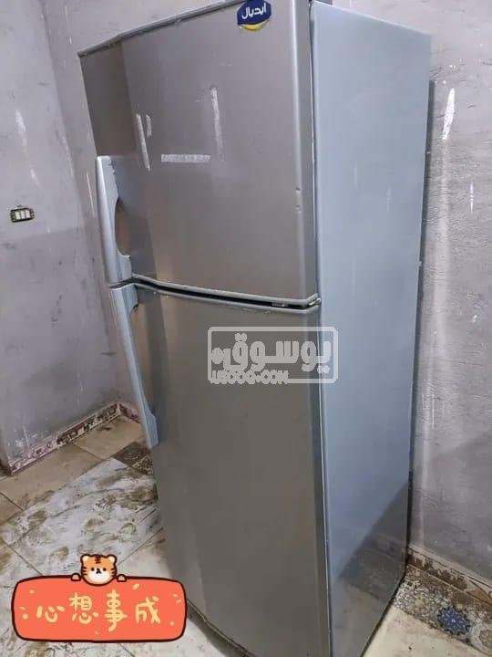 تلاجة مستعملة بحالة جيدة ايديال 12 قدم فى المرج بالقاهرة