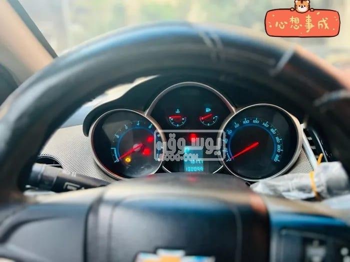 سيارة شيفرولية كروز فئة ثانية للبيع بحالة ممتازة بالهرم