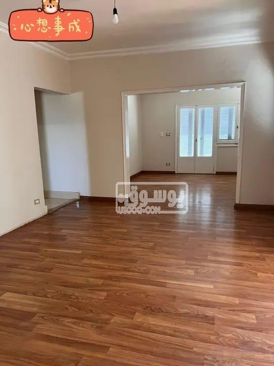 شقة للايجار تشطيب سوبر لوكس واسعة فى منطقة راقية بالمهندسين