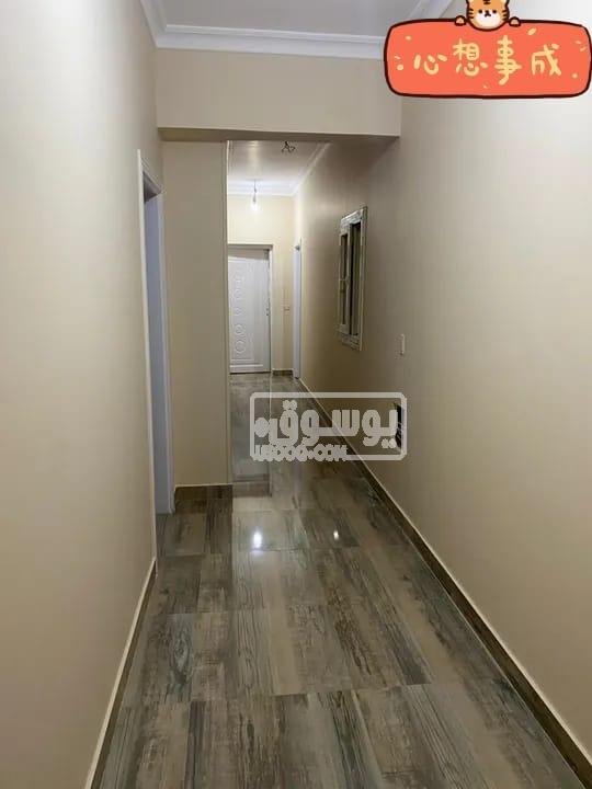 شقة للايجار مساحة كبيرة كاملة المرافق تشطيب عالى بالعبور