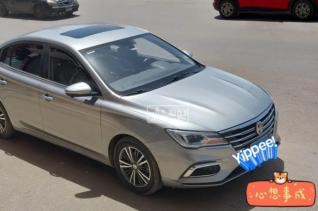 سيارة للبيع ام جى 5 اعلى فئة رخصة سارية سنة فى الجيزة