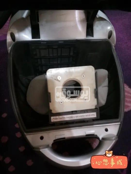 مكنسة للبيع اسخدام نضيف بحالة ممتازة فى الهرم