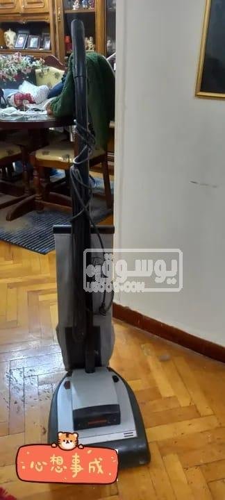 مكنسة وارد من الخليج هوفر بحالة جيدة للبيع فى المعادى